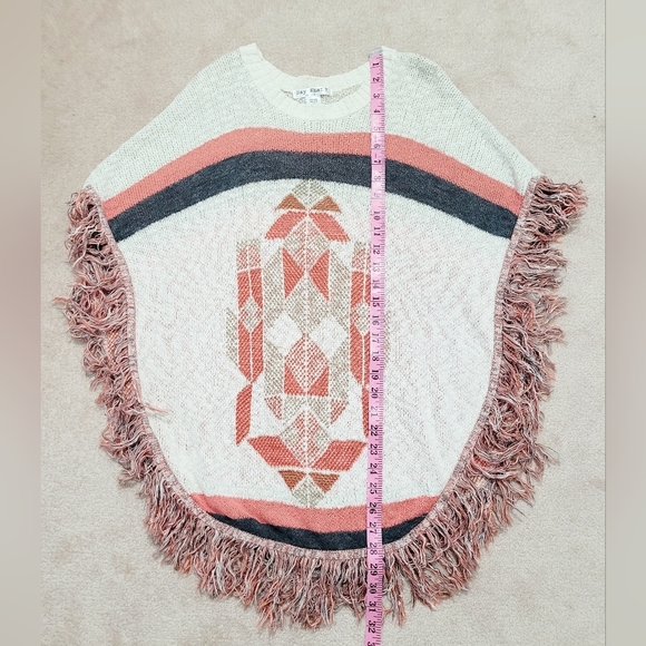 Say What? New York Knit Poncho – Geometric Fringe Design, One Size, Made in USA - Picture 6 of 10